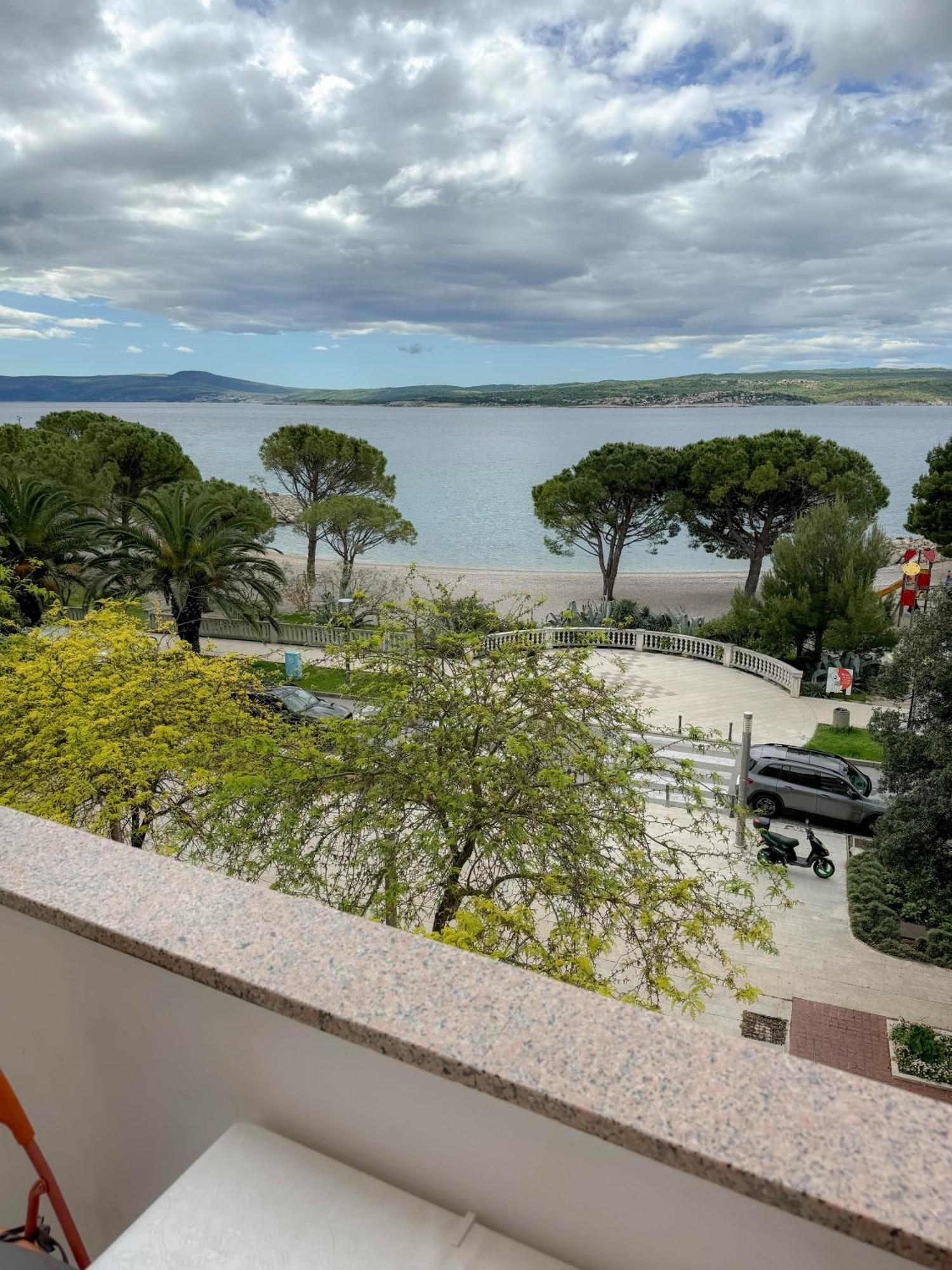 Apartment Romeo Crikvenica Exterior photo